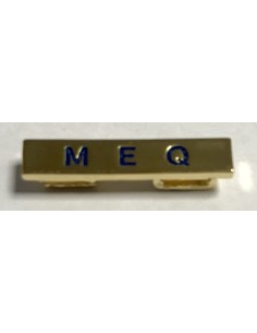DIstintivo de Especialidad Área Mecánica de materiales con tornillos 2