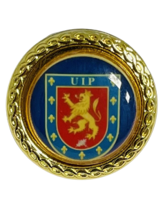 Pin redondo dorado UIP