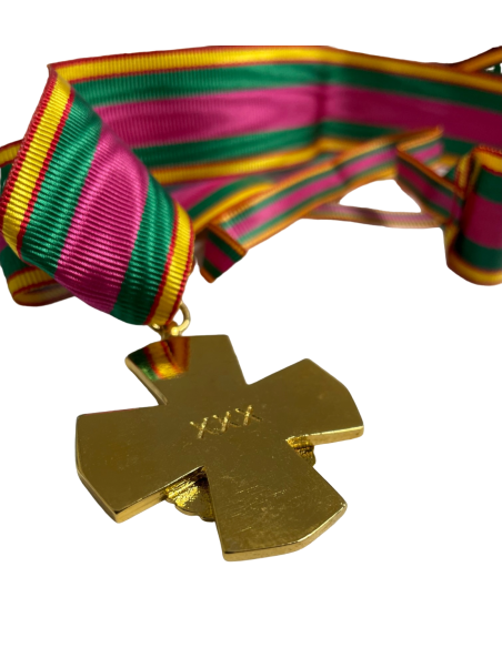 Encomienda dedicación policial 30 años